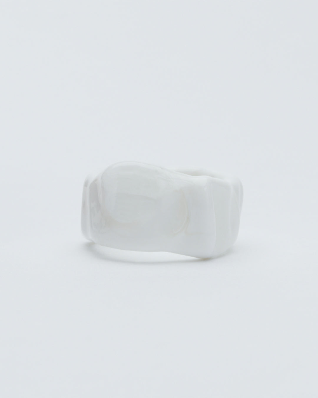 Isis Ring