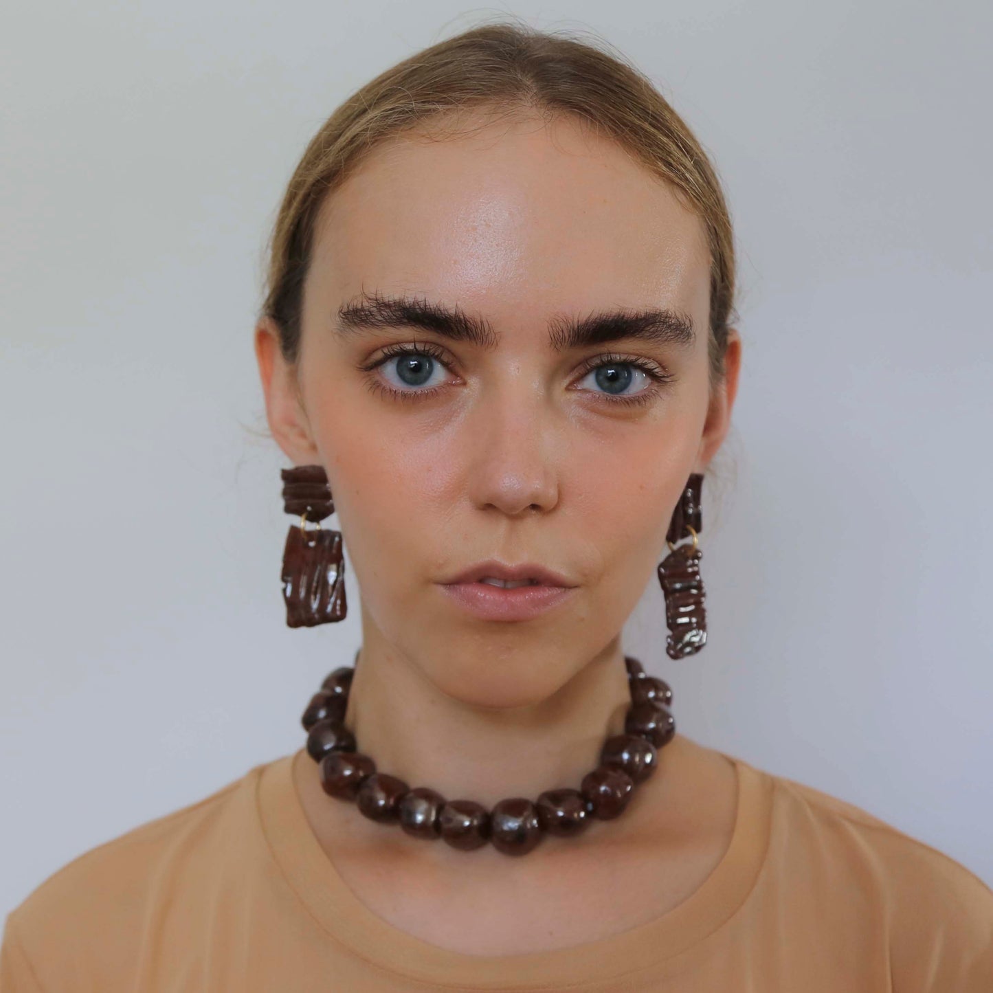 XL Pearls Collar