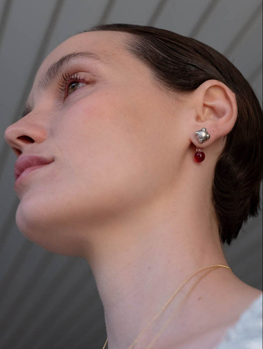 Go-To Earring Single