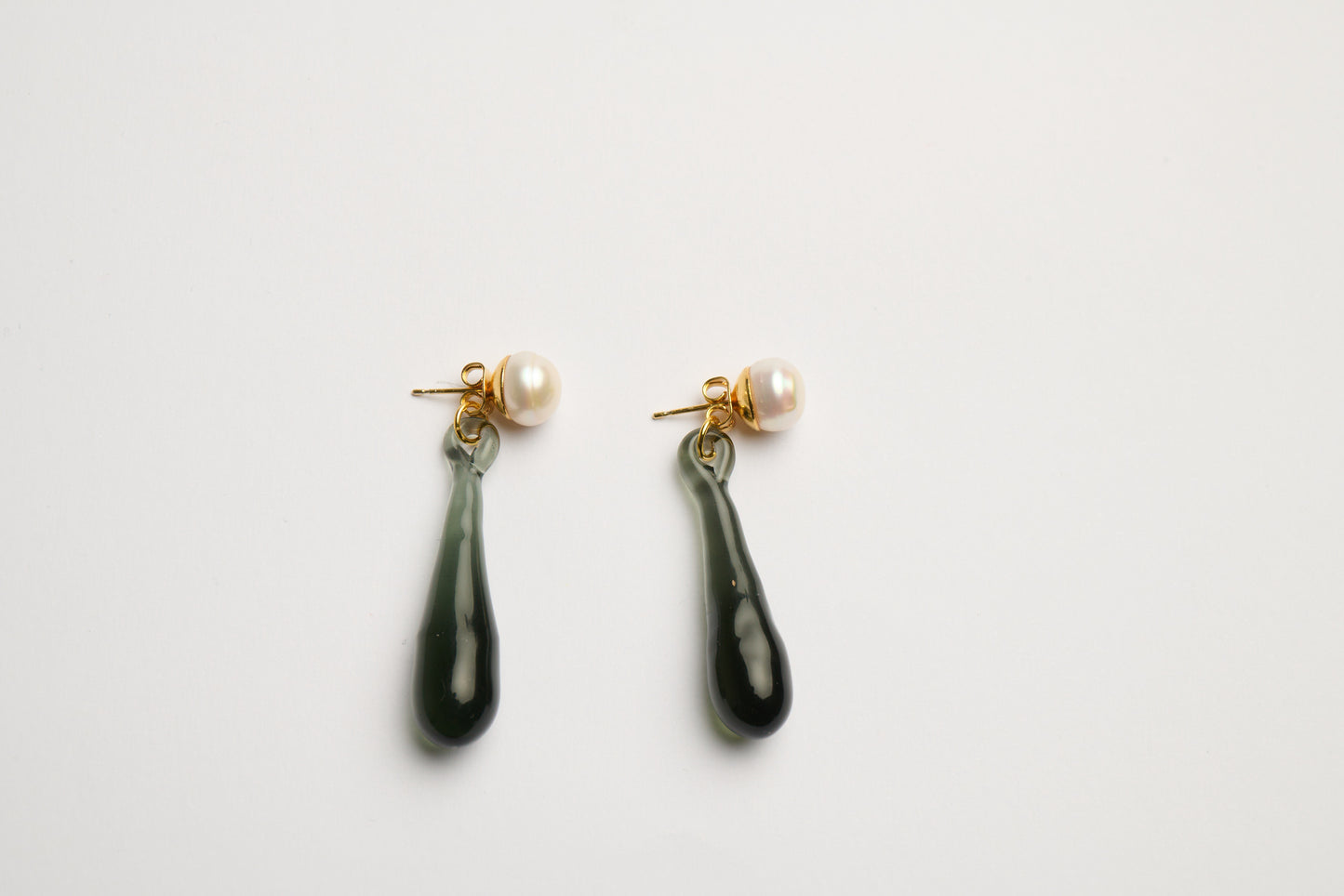 Pearl & Drop Earrings