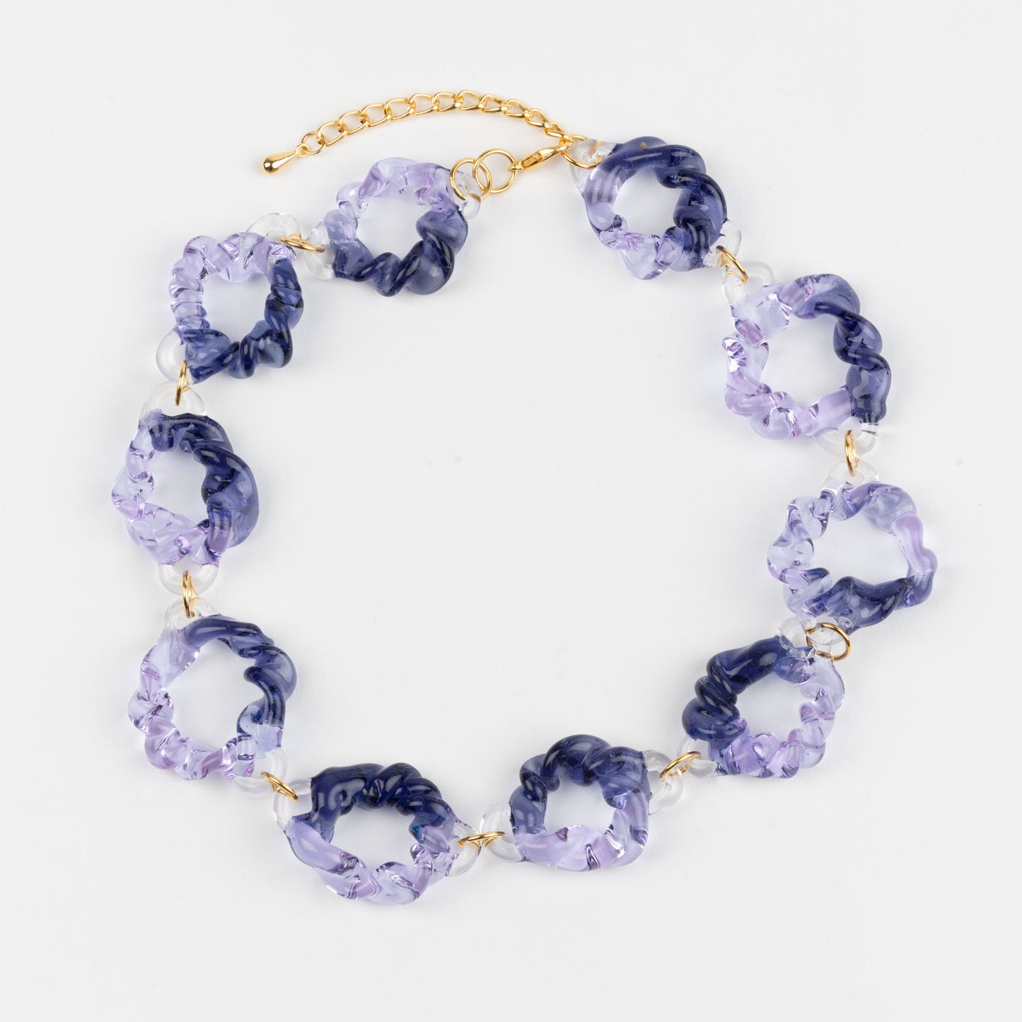 Twist Circle Necklace