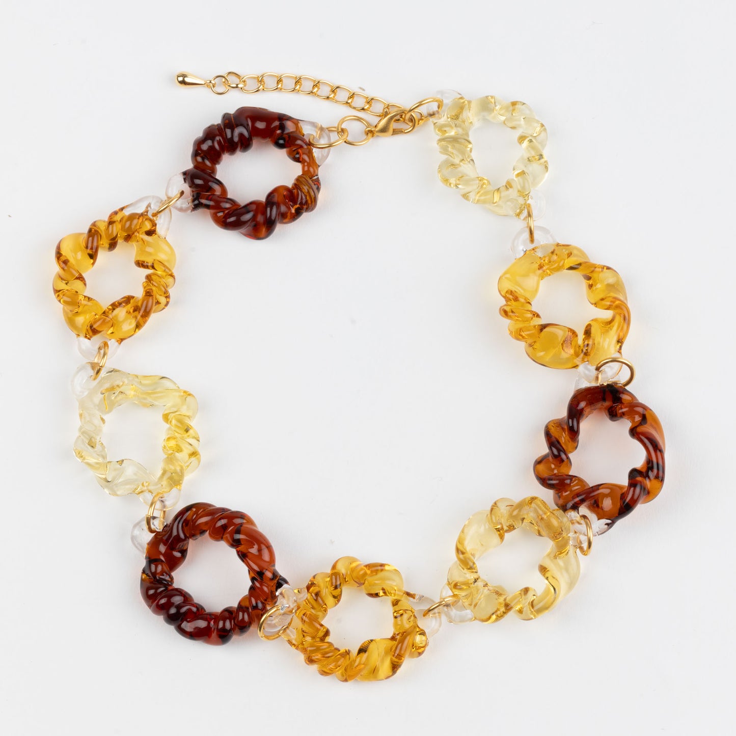 Twist Circle Necklace